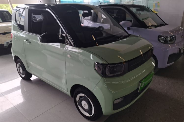 Used Wuling Hongguang MINIEV 2022 Macaron Premium Model – Lithium Iron Phosphate Front Right 45 Deg