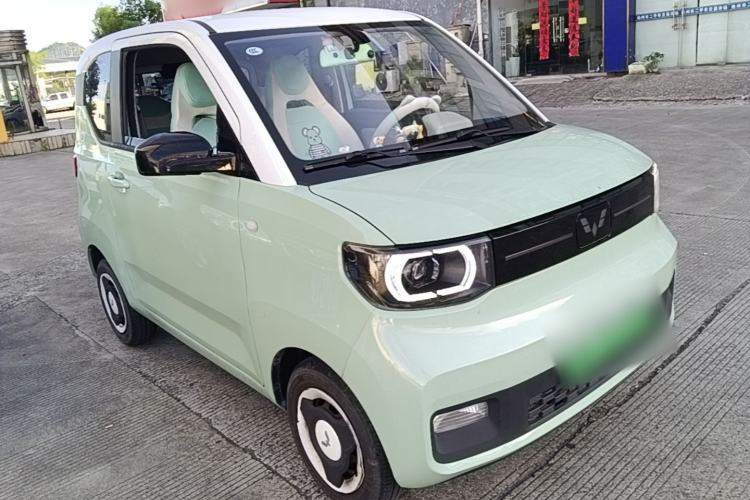 Used Wuling Hongguang MINIEV 2022 Macaron Premium Model – Lithium Iron Phosphate Front Right 45 Deg