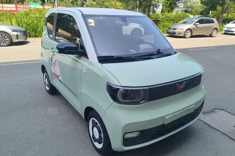 Used Wuling Hongguang MINIEV 2022 Macaron Premium Model – Lithium Iron Phosphate Front Right 45 Deg