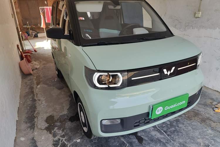 Used Wuling Hongguang MINIEV 2022 Macaron Premium Model – Lithium Iron Phosphate Front Right 45 Deg