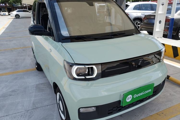 Used Wuling Hongguang MINIEV 2022 Macaron Premium Model – Lithium Iron Phosphate Front Right 45 Deg