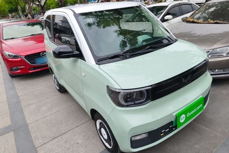 Used Wuling Hongguang MINIEV 2022 Macaron Premium Model – Lithium Iron Phosphate Front Right 45 Deg