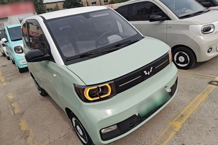 Used Wuling Hongguang MINIEV 2022 Macaron Premium Model – Lithium Iron Phosphate Front Right 45 Deg