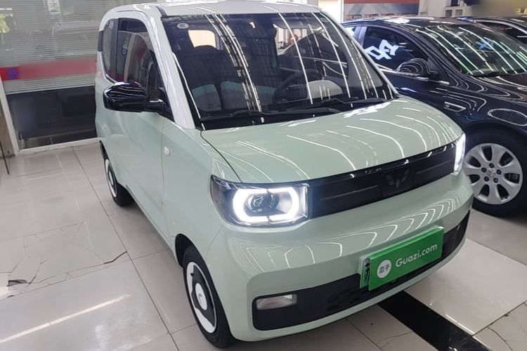 Used Wuling Hongguang MINIEV 2022 Macaron Premium Model – Lithium Iron Phosphate Front Right 45 Deg