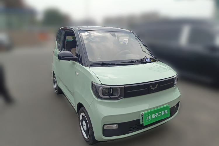 Used Wuling Hongguang MINIEV 2022 Macaron Fashion Model Lithium Iron Phosphate Front Right 45 Deg