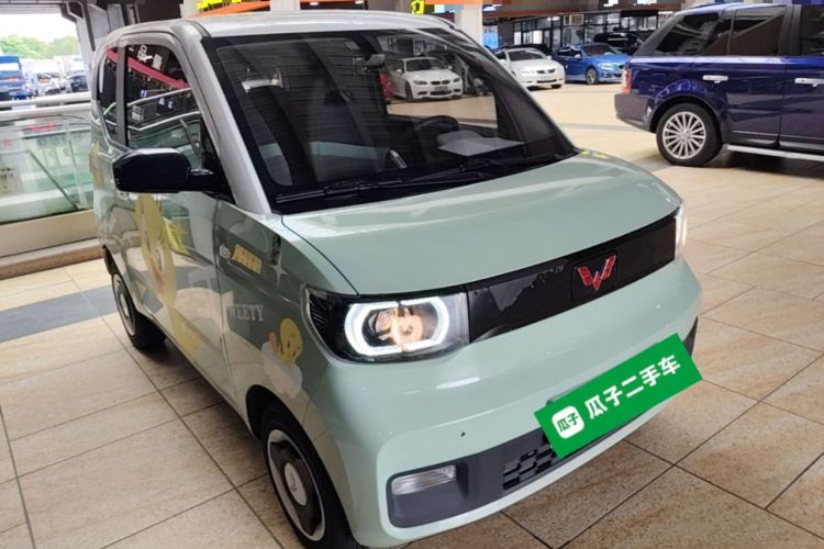 Used Wuling Hongguang MINIEV 2022 Macaron Premium Model – Lithium Iron Phosphate Front Right 45 Deg