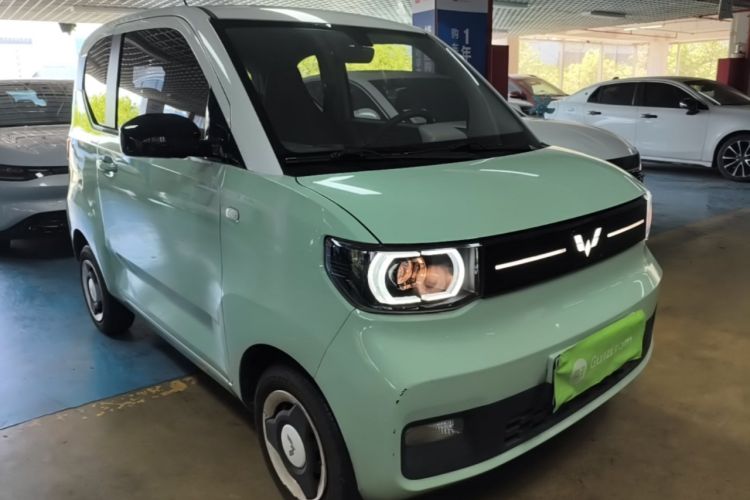 Used Wuling Hongguang MINIEV 2022 Macaron Fashion Edition Lithium-Nickel-Cobalt-Alpha-oxide Front Right 45 Deg