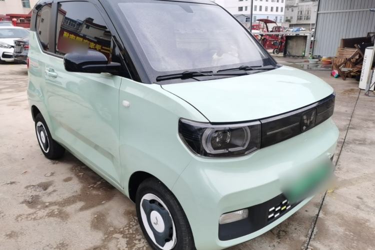 Used Wuling Hongguang MINIEV 2022 Macaron Fashion Model Lithium Iron Phosphate Front Right 45 Deg