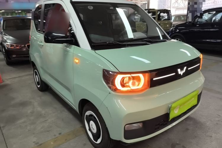 Used Wuling Hongguang MINIEV 2022 Enjoy Edition Lithium Iron Phosphate Front Right 45 Deg