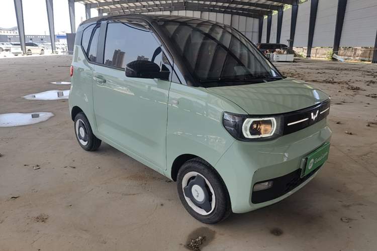 Used Wuling Hongguang MINIEV 2022 Macaron Premium Model – Lithium Iron Phosphate Front Right 45 Deg