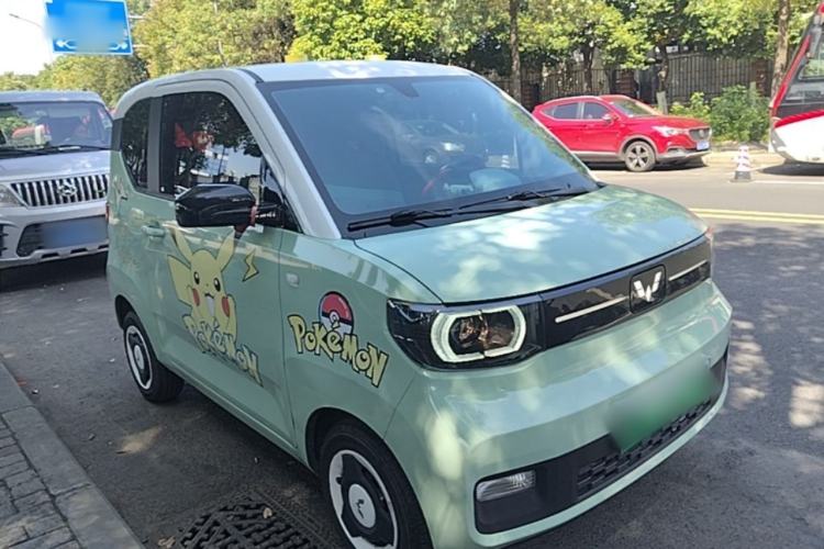 Used Wuling Hongguang MINIEV 2022 Macaron Premium Model – Lithium Iron Phosphate Front Right 45 Deg