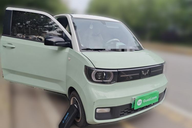 Used Wuling Hongguang MINIEV 2022 Enjoy Edition Lithium-Ion Battery Front Right 45 Deg
