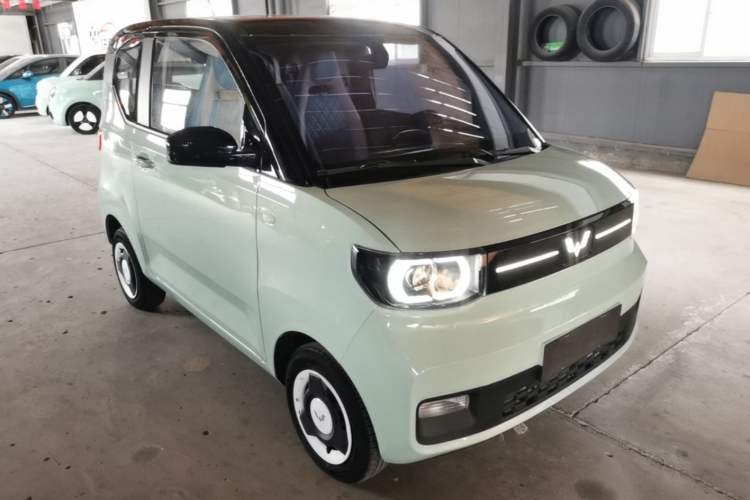 Used Wuling Hongguang MINIEV 2022 Macaron Premium Model – Lithium Iron Phosphate Front Right 45 Deg