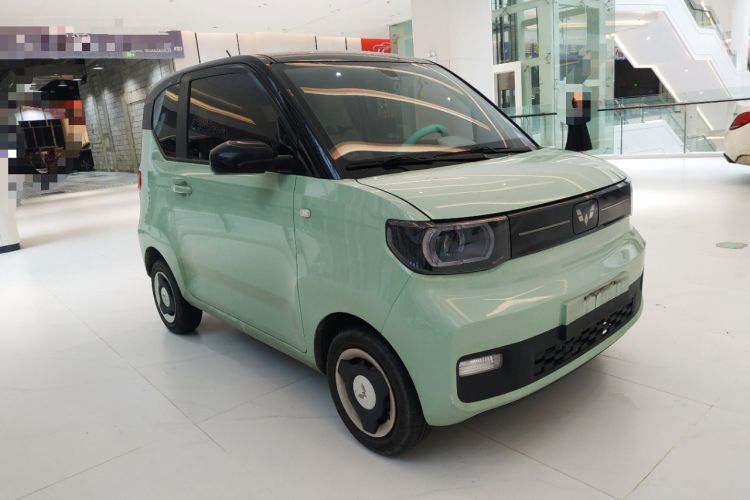 Used Wuling Hongguang MINIEV 2022 Macaron Premium Model – Lithium Iron Phosphate Front Right 45 Deg