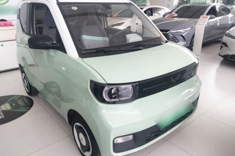 Used Wuling Hongguang MINIEV 2022 Macaron Premium Model – Lithium Iron Phosphate Front Right 45 Deg
