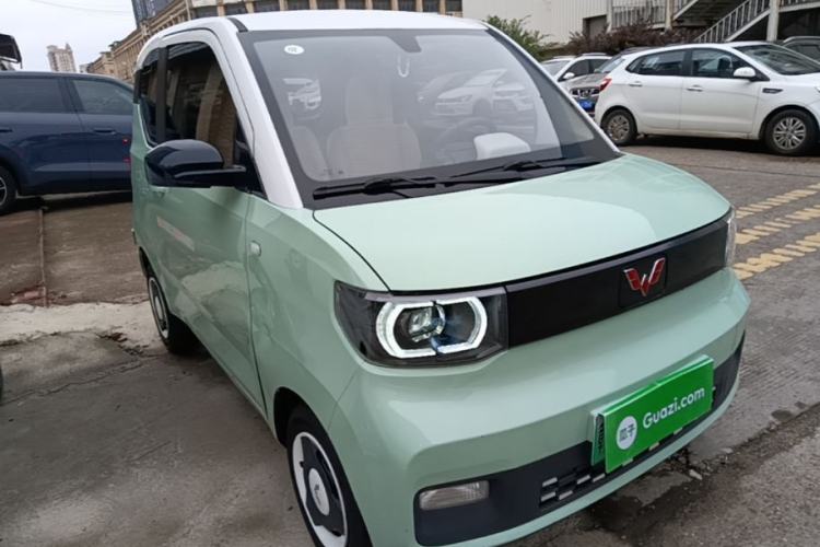 Used Wuling Hongguang MINIEV 2022 Macaron Premium Model – Lithium Iron Phosphate Front Right 45 Deg