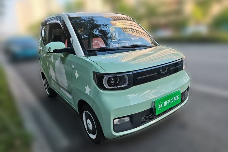 Used Wuling Hongguang MINIEV 2022 Macaron Fashion Model Lithium Iron Phosphate Front Right 45 Deg