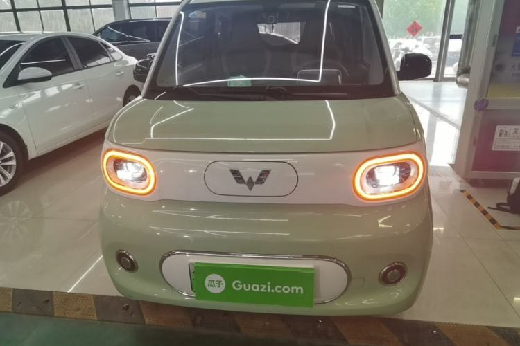 Used Wuling Hongguang MINIEV 2022 Macaron Fashion Model Lithium Iron Phosphate Front