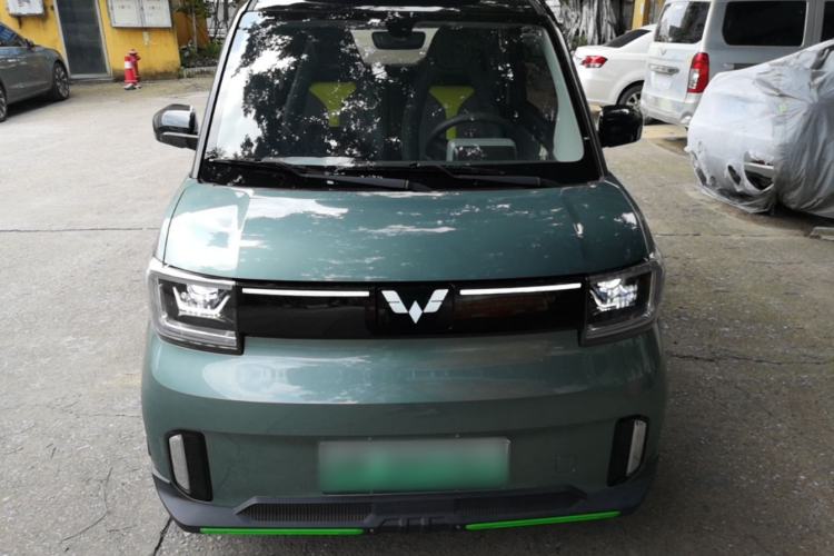 Used Wuling Hongguang MINIEV 2022 GAMEBOY 300km Enthusiast Model with Lithium Iron Phosphate Front