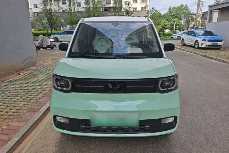 Used Wuling Hongguang MINIEV 2022 Macaron Fashion Model Lithium Iron Phosphate Front
