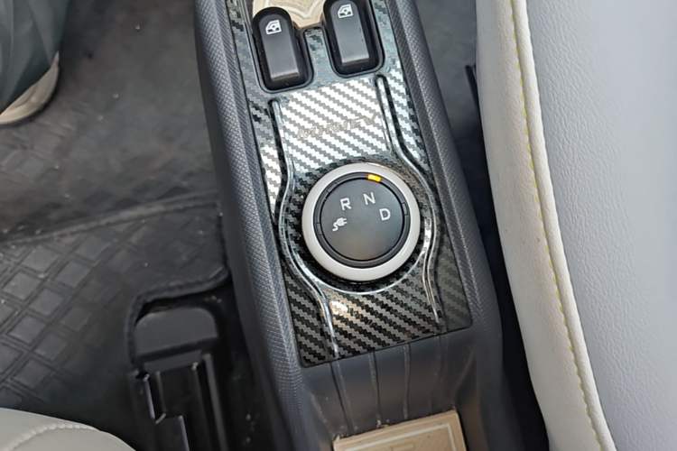 Used Wuling Hongguang MINIEV 2022 Macaron-Color Edition Lithium Iron Phosphate Gear Lever