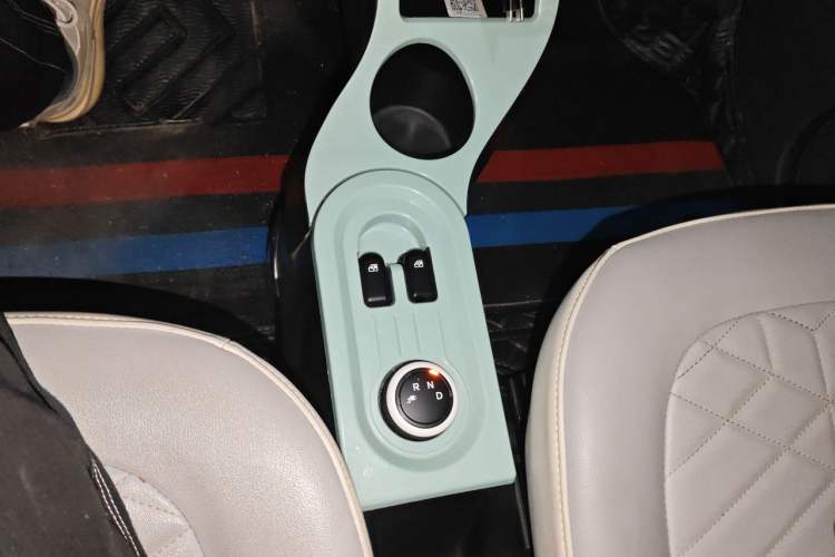 Used Wuling Hongguang MINIEV 2022 Macaron-Color Edition Lithium Iron Phosphate Gear Lever