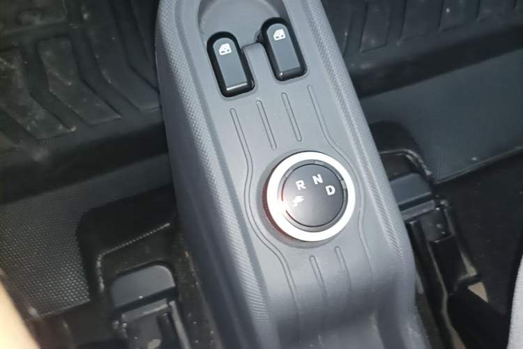 Used Wuling Hongguang MINIEV 2022 Macaron-Color Edition Lithium Iron Phosphate Gear Lever