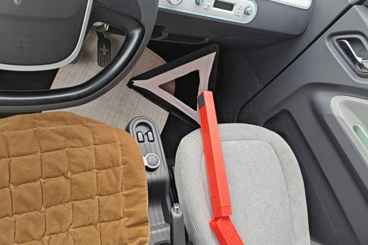 Used Wuling Hongguang MINIEV 2022 Macaron Premium Model – Lithium Iron Phosphate Gear Lever