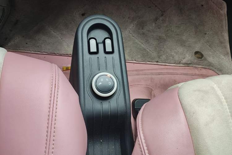 Used Wuling Hongguang MINIEV 2022 Macaron Fashion Edition Lithium-Nickel-Cobalt-Alpha-oxide Gear Lever