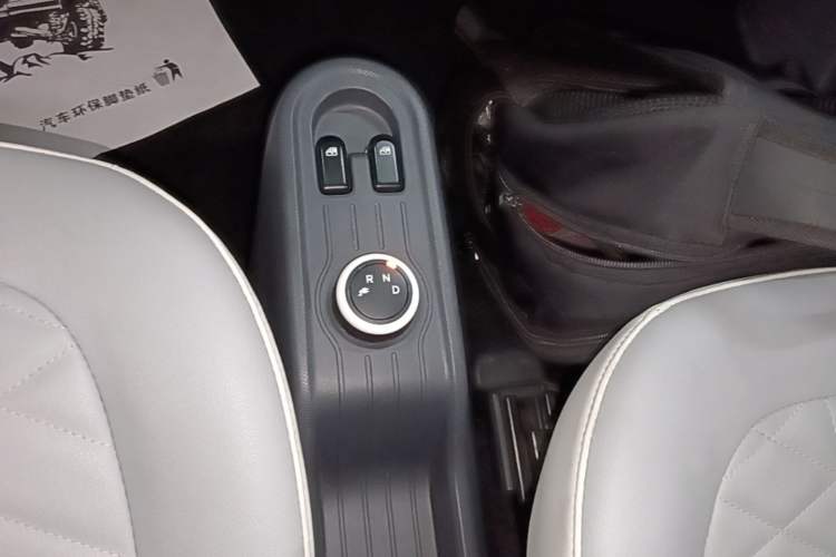Used Wuling Hongguang MINIEV 2022 Macaron-Color Edition Lithium Iron Phosphate Gear Lever