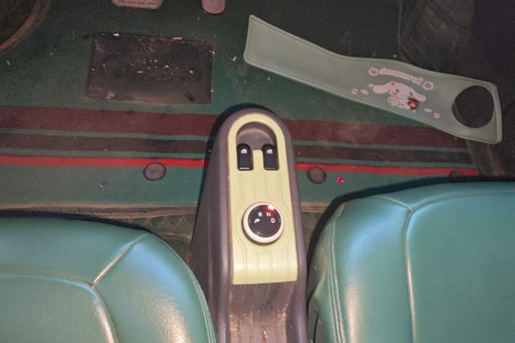 Used Wuling Hongguang MINIEV 2022 Enjoy Edition Lithium Iron Phosphate Gear Lever