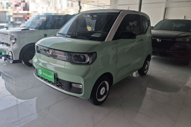 Used Wuling Hongguang MINIEV 2022 Macaron Premium Model – Lithium Iron Phosphate
