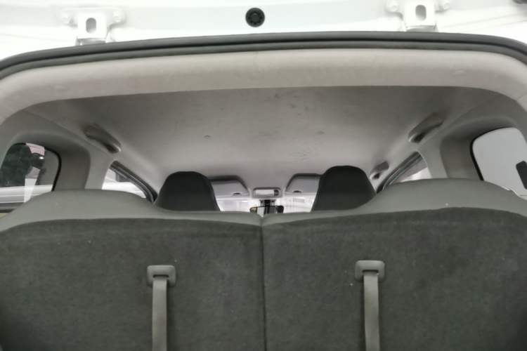 Used Wuling Hongguang MINIEV 2022 Macaron Fashion Model Lithium Iron Phosphate Headliner