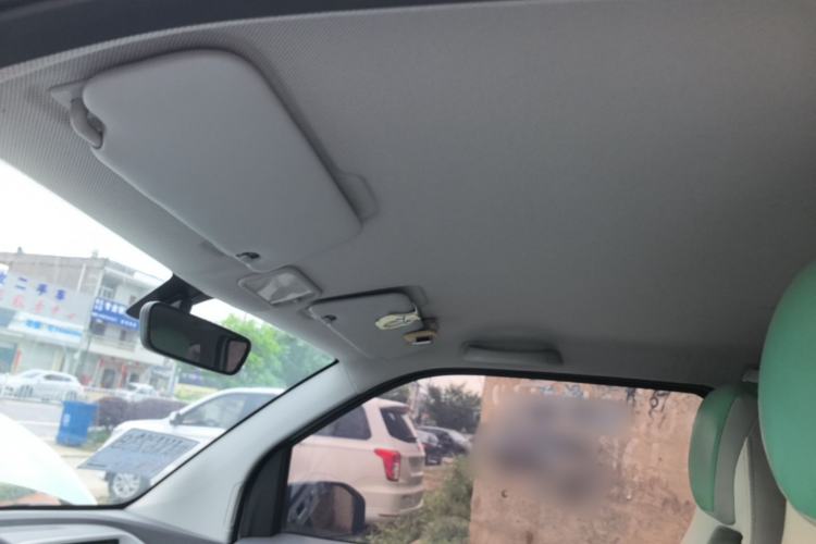 Used Wuling Hongguang MINIEV 2022 Macaron Premium Model – Lithium Iron Phosphate Headliner