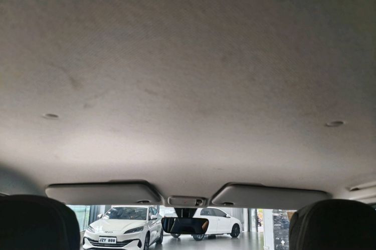 Used Wuling Hongguang MINIEV 2022 Macaron Premium Model – Lithium Iron Phosphate Headliner