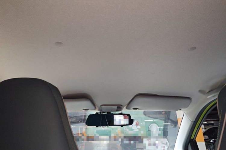 Used Wuling Hongguang MINIEV 2022 GAMEBOY 200km Gaming Edition with Lithium Iron Phosphate Headliner