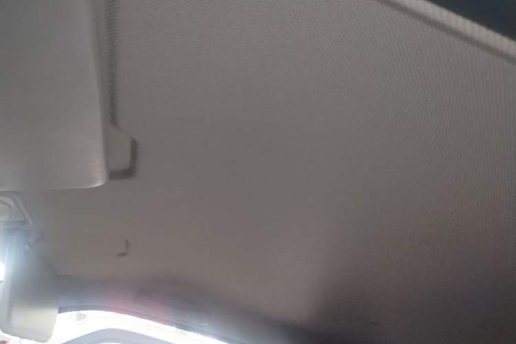 Used Wuling Hongguang MINIEV 2022 Macaron Premium Model – Lithium Iron Phosphate Headliner