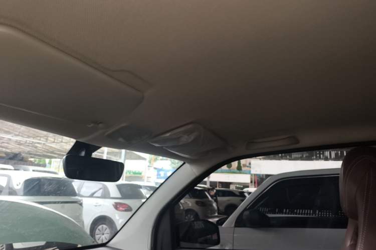 Used Wuling Hongguang MINIEV 2022 Macaron Fashion Model Lithium Iron Phosphate Headliner
