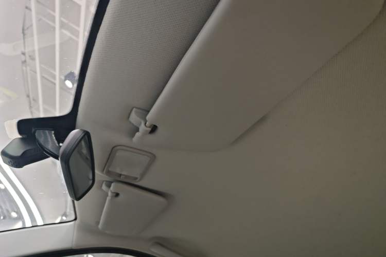 Used Wuling Hongguang MINIEV 2022 GAMEBOY 200km Gaming Edition with Lithium Iron Phosphate Headliner