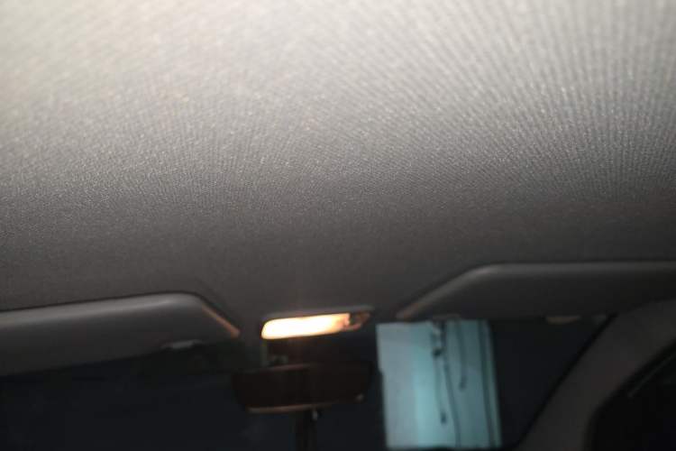 Used Wuling Hongguang MINIEV 2022 Macaron Fashion Edition Lithium-Nickel-Cobalt-Alpha-oxide Headliner