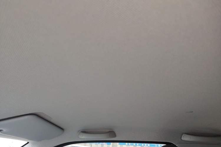 Used Wuling Hongguang MINIEV 2022 Macaron Premium Model – Lithium Ternary Battery Headliner