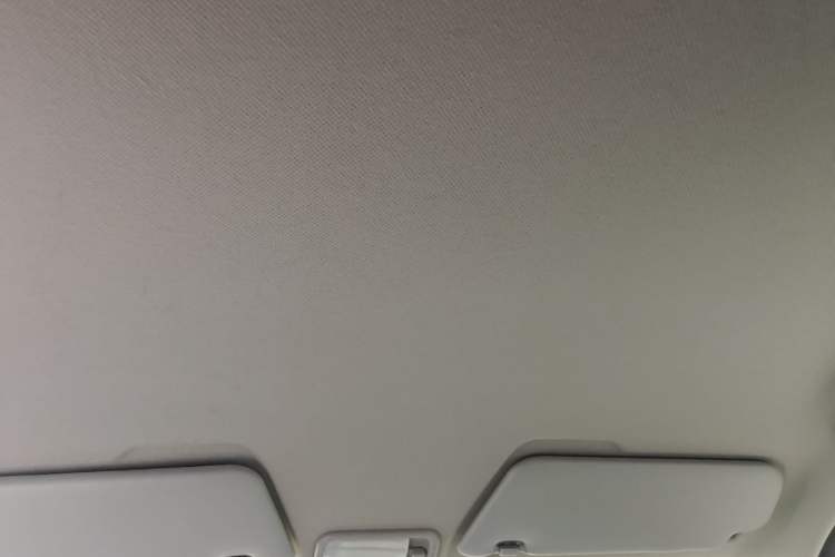 Used Wuling Hongguang MINIEV 2022 Macaron Premium Model – Lithium Iron Phosphate Headliner