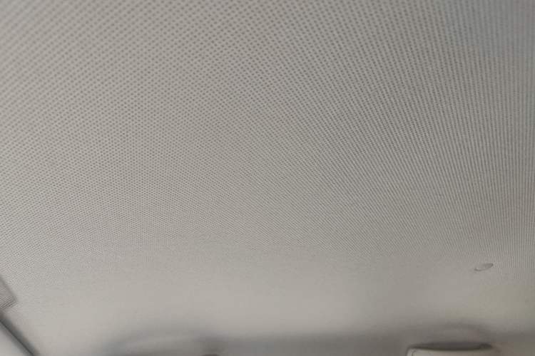 Used Wuling Hongguang MINIEV 2022 Macaron Premium Model – Lithium Iron Phosphate Headliner