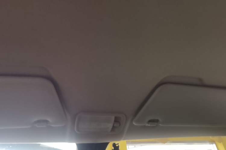 Used Wuling Hongguang MINIEV 2022 Macaron Premium Model – Lithium Iron Phosphate Headliner