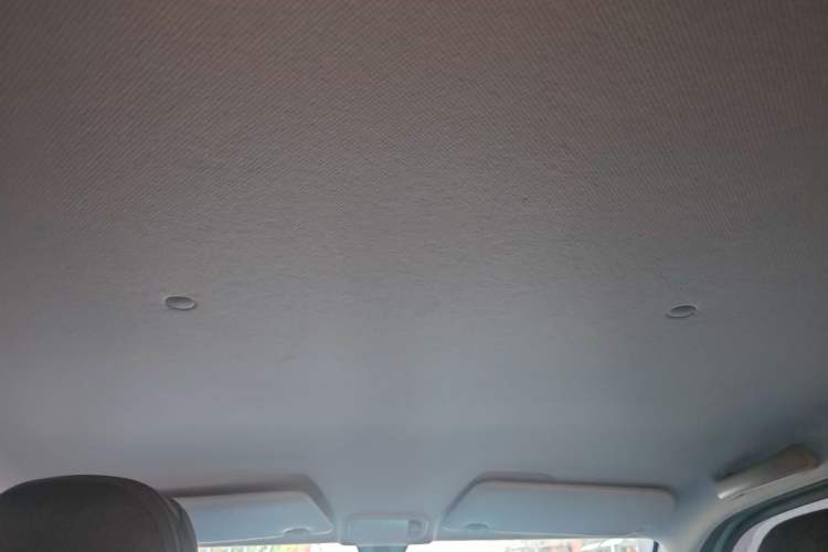Used Wuling Hongguang MINIEV 2022 Macaron Fashion Model Lithium Iron Phosphate Headliner