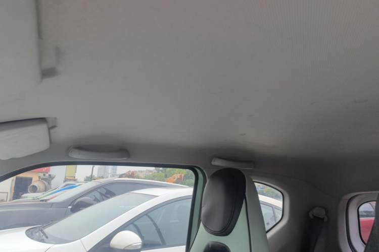 Used Wuling Hongguang MINIEV 2022 Macaron Fashion Model Lithium Iron Phosphate Headliner