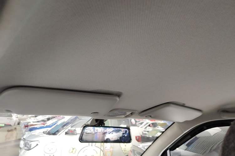 Used Wuling Hongguang MINIEV 2022 Macaron Fashion Model Lithium Iron Phosphate Headliner