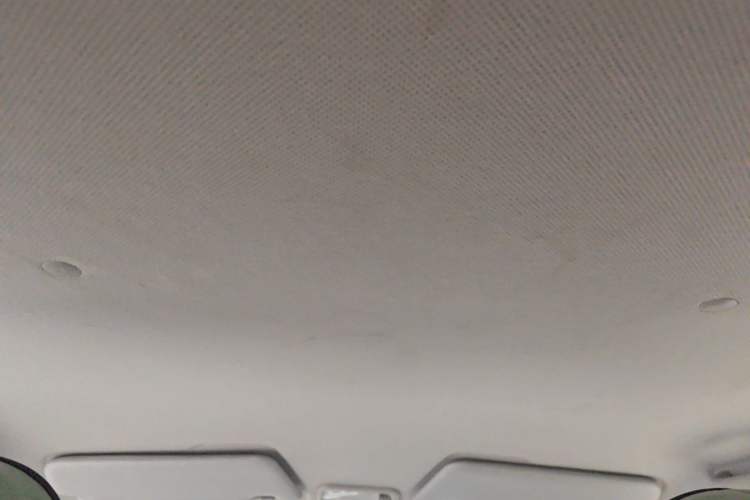 Used Wuling Hongguang MINIEV 2022 Macaron Premium Model – Lithium Iron Phosphate Headliner
