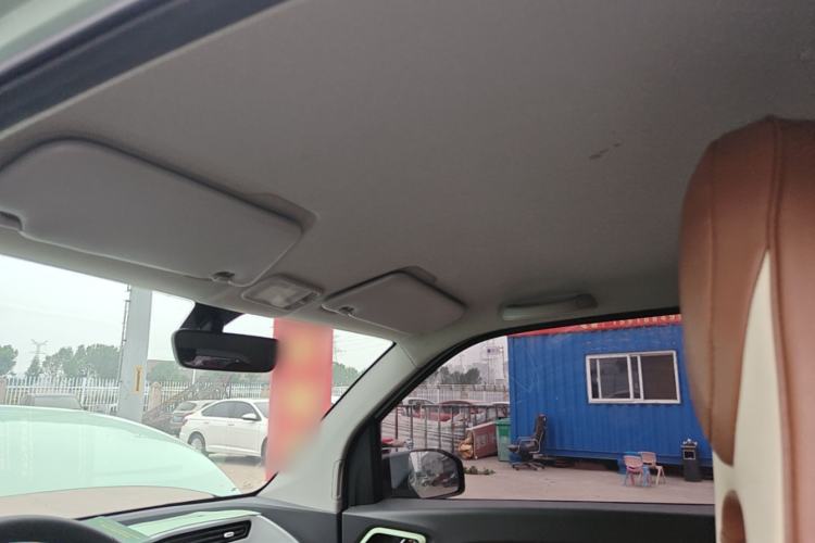 Used Wuling Hongguang MINIEV 2022 Macaron Premium Model – Lithium Iron Phosphate Headliner