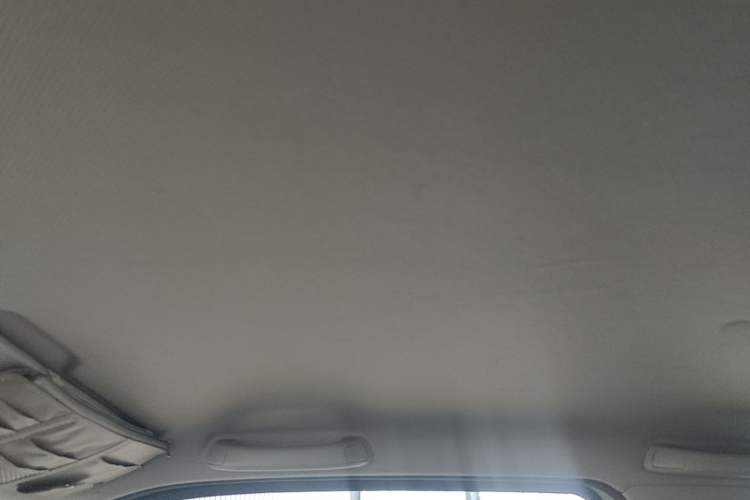 Used Wuling Hongguang MINIEV 2022 Macaron Premium Model – Lithium Iron Phosphate Headliner